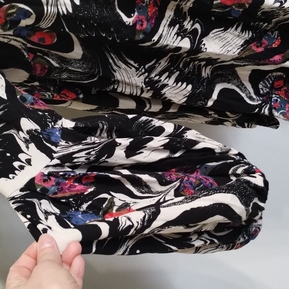 Free People Drift Away open  shoulder size small balloon sleeve blouse relaxed - Picture 5 of 10